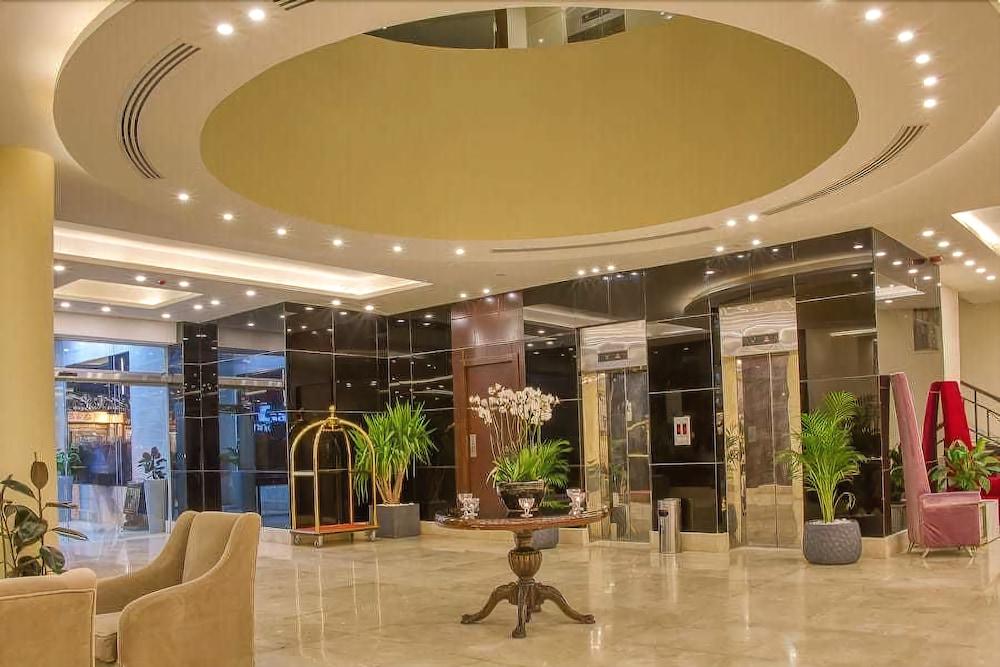 Carnival Hotel Ammán Kültér fotó