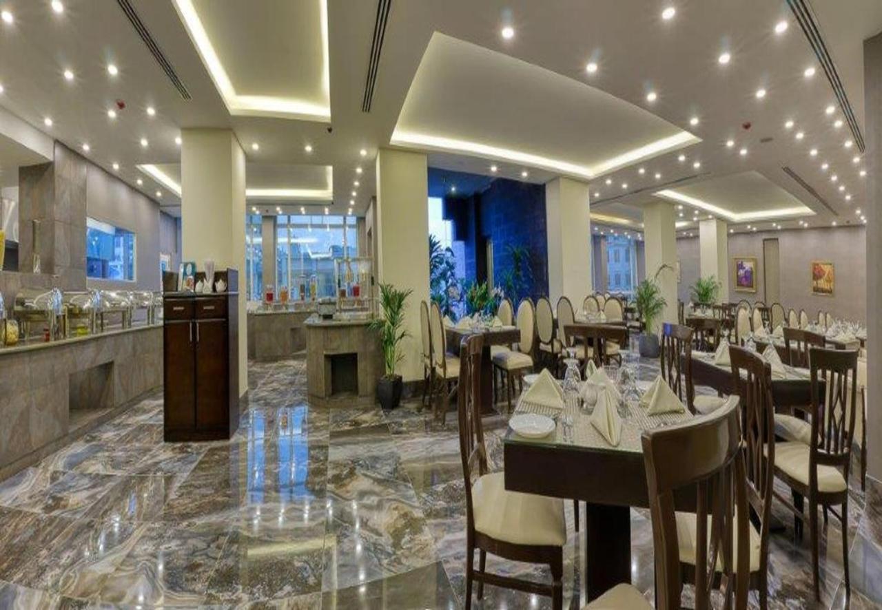 Carnival Hotel Ammán Kültér fotó